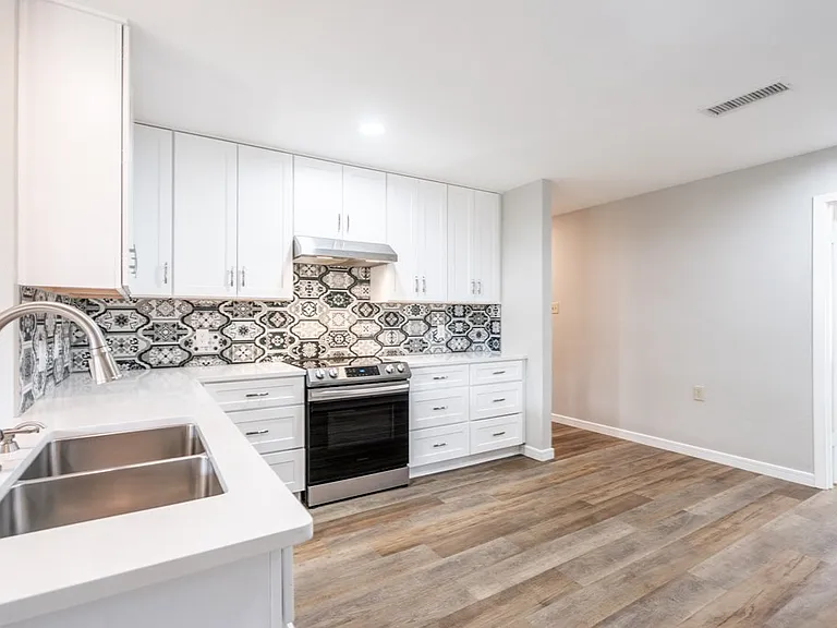 2809 Marmon Dr — Photo 14