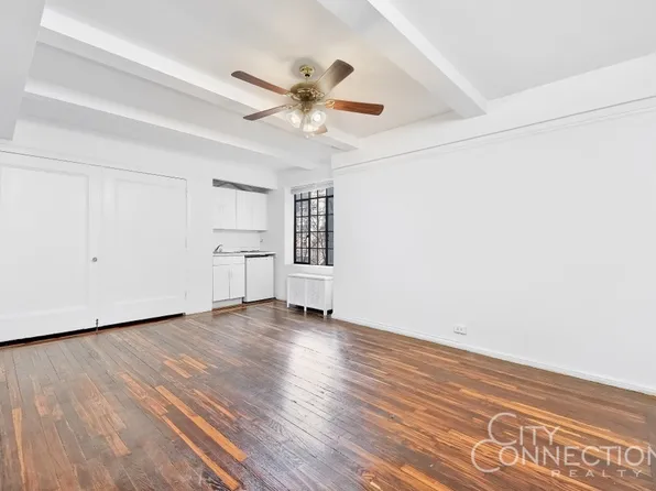 45 Tudor City Place image 1 of 4