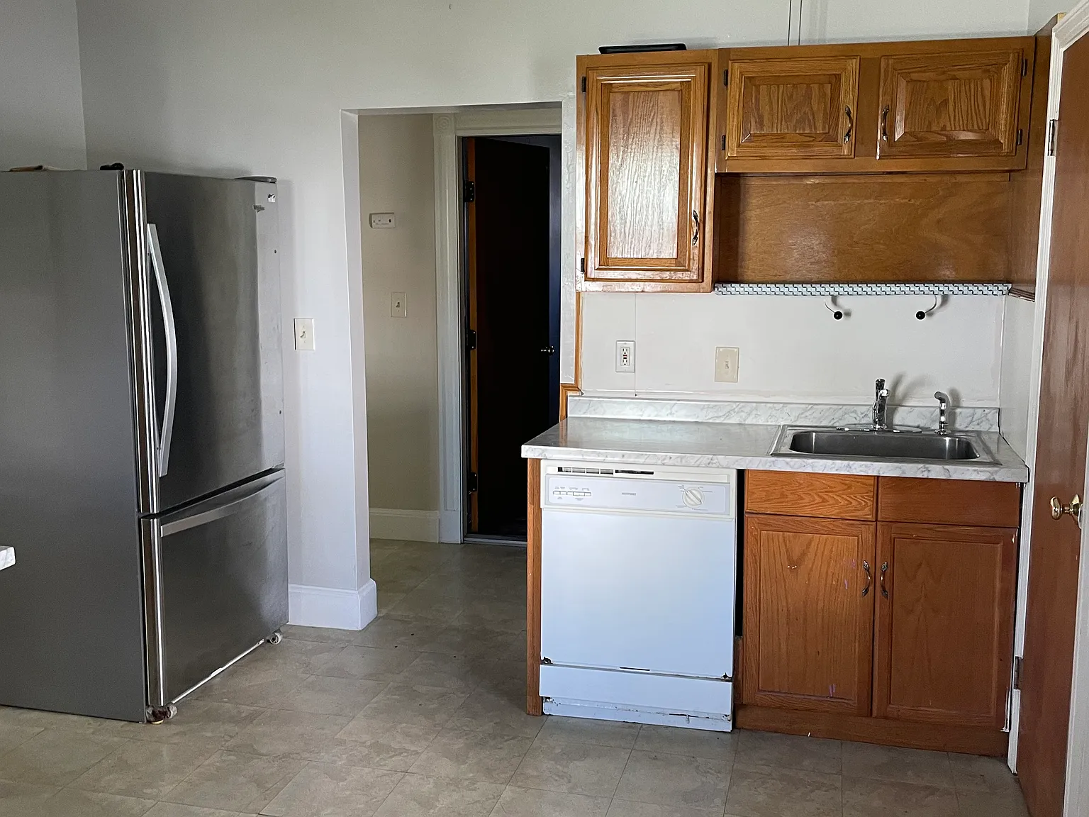 2 bed, $2,500 — Photo 3