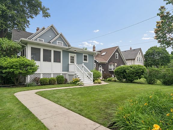 4th image of 343 Franklin Ave