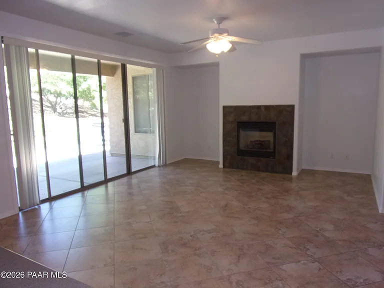 7239 E Barefoot Ln — Photo 11