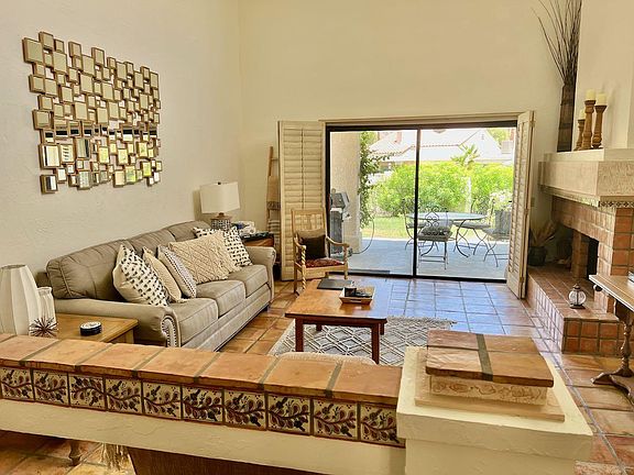 2nd image of 49931 Avenida Vista Bonita