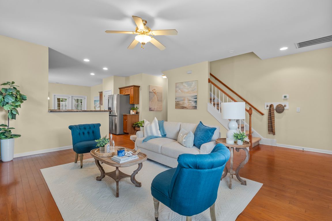 next background image