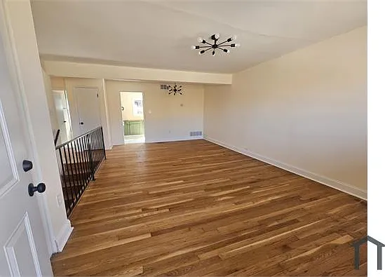 1221 E Northern Pkwy — Photo 2