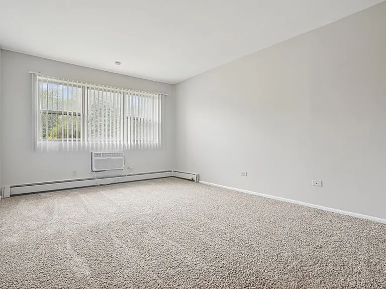Linden Park Apartments — Photo 46