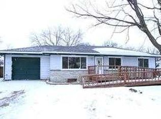 861 W Moore Lake Dr NE, Fridley, MN 55432