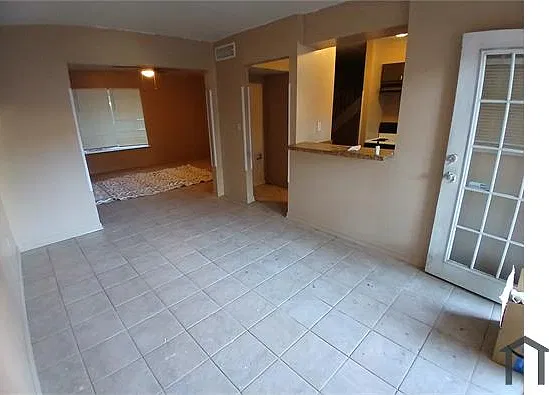 5713 Count Ln — Photo 1