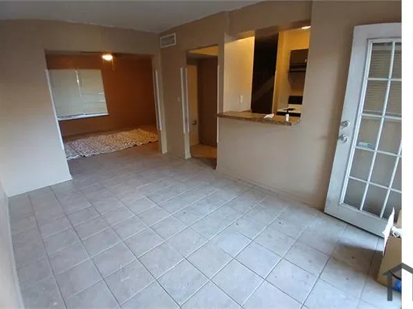 5713 Count Ln, New Orleans, LA 70126