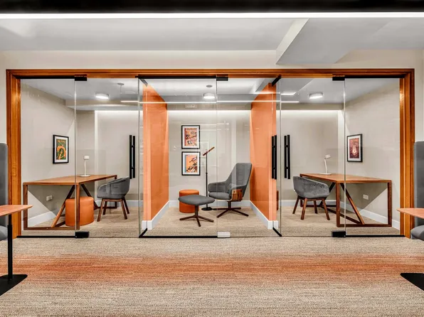 307 East 44th Street image 15 of 27