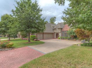 10010 S 78th Ave E, Tulsa, OK 74133