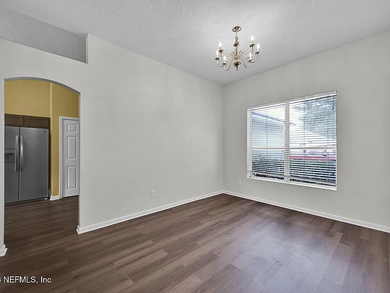 10810 Stanton Hills Dr E — Photo 7