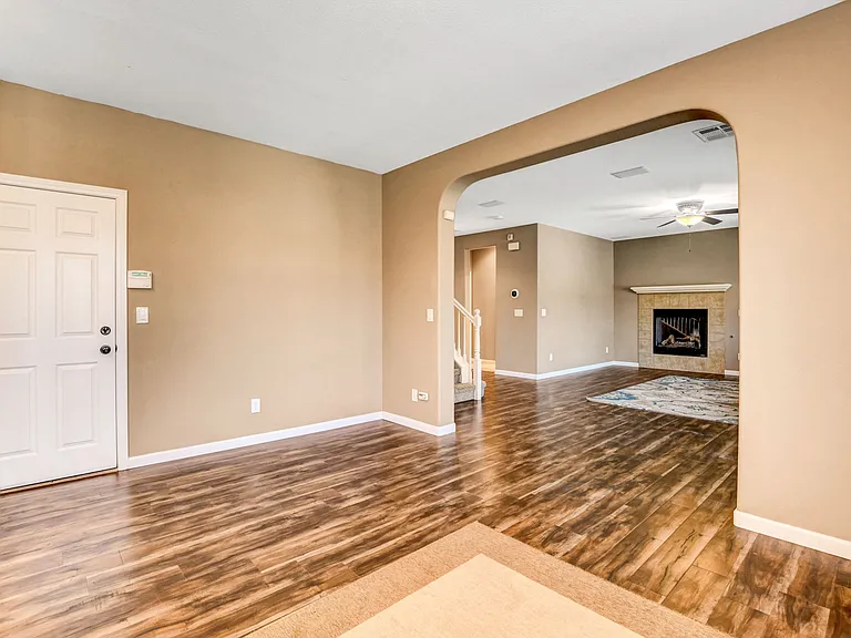 6022 Arbor Crest St — Photo 5