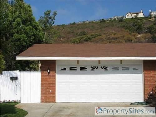 1st image of 574 Charlotte Dr