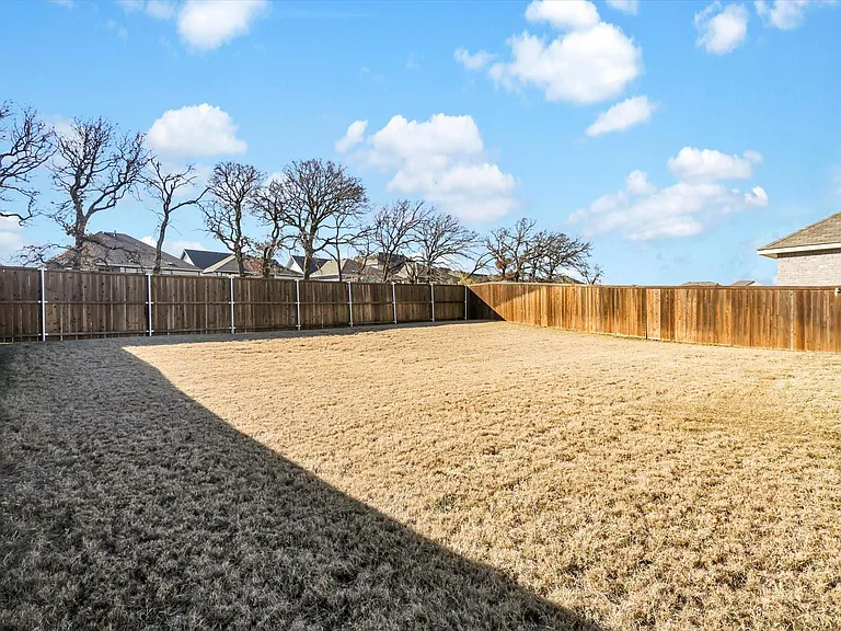 11616 Roaring Fork Trl — Photo 10