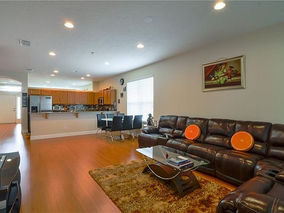 4th image of 9365 Green Dragon St