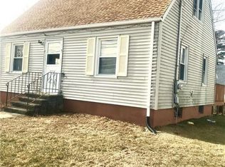 301 Funston Ave, Bridgeport, CT 06606