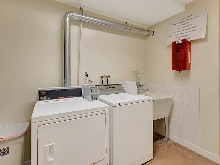 5704 Seymour Ave #10 — Photo 10