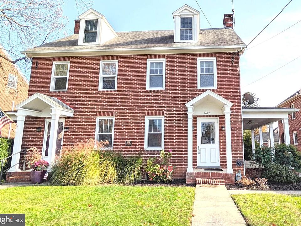 1st image of 1426 Alexander Ave