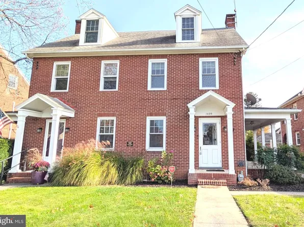 1426 Alexander Ave, Chambersburg, PA 17201