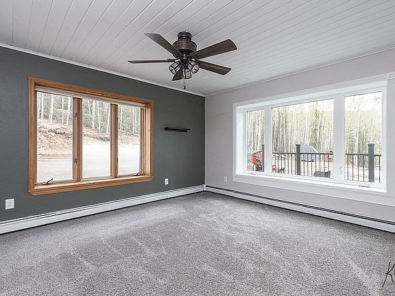 4th image of 1465 Flat Mountain Rd