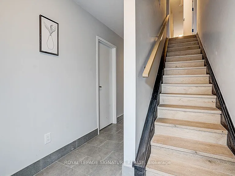 252 Annette St #1 — Photo 7