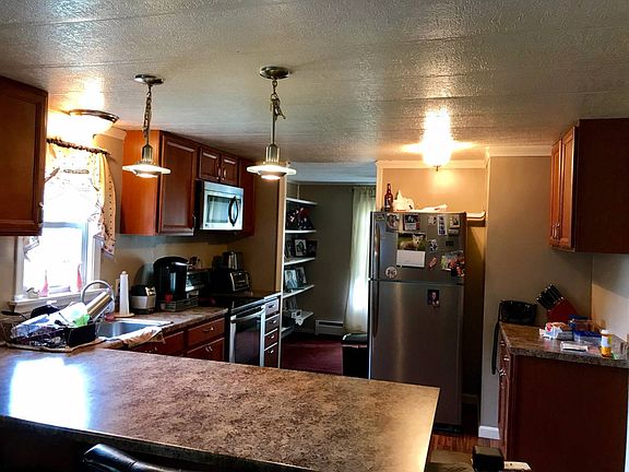 4th image of 15 Troutbrook Ln