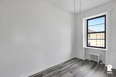 Rented by REZI