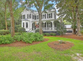 102 S Hickory St, Summerville, SC 29483