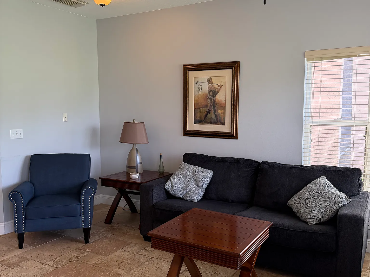 1 bed, 960 sqft, $1,660 — Photo 1