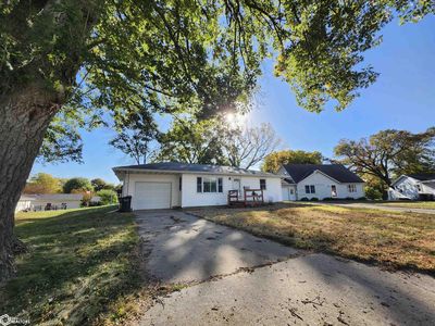 903 S Mill St, Lake Mills, IA, 50450