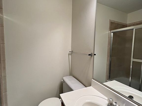 5th image of 5416 Kentucky St APT 8