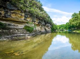 540 River Run APT 207, New Braunfels, TX 78132