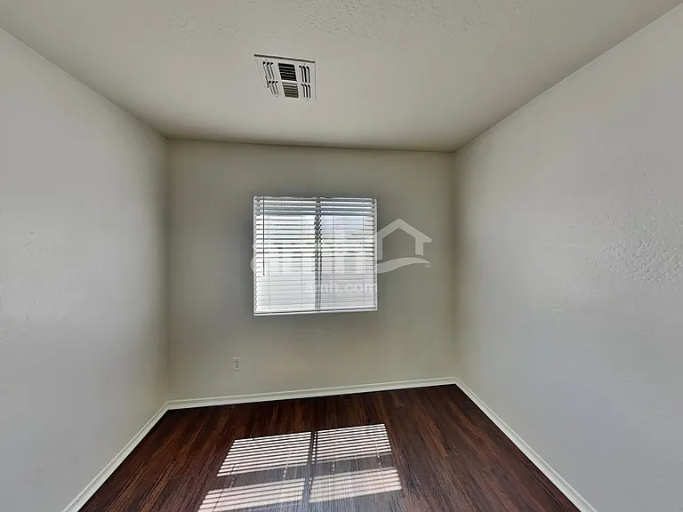 12438 W Windrose Dr — Photo 14