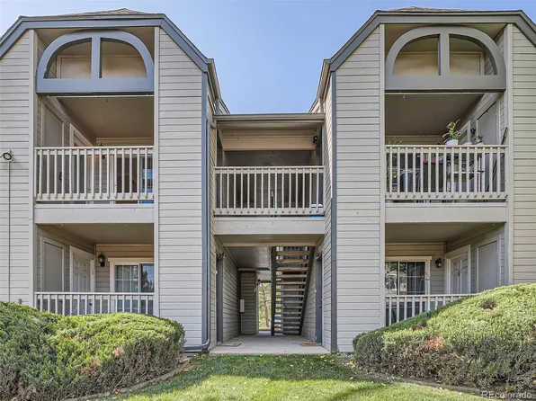 9293 E Arbor Circle #E, Englewood, CO 80111