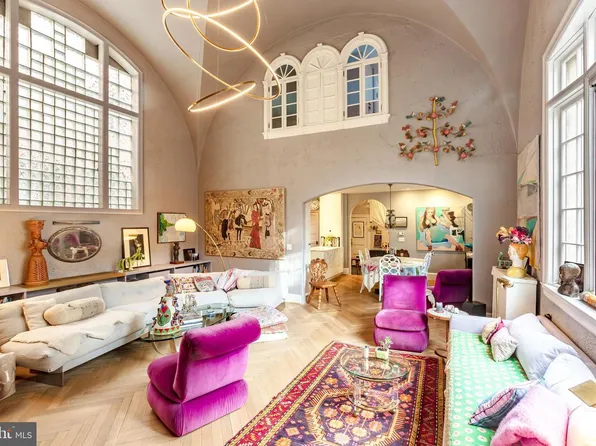 2633 15th St NW APT 3, Washington, DC 20009