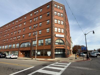 24 Park St #4F, Attleboro, MA, 02703