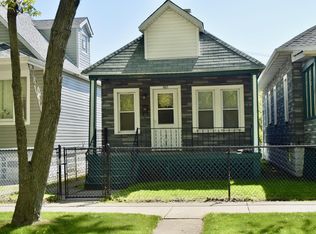 10021 S Escanaba Ave, Chicago, IL
