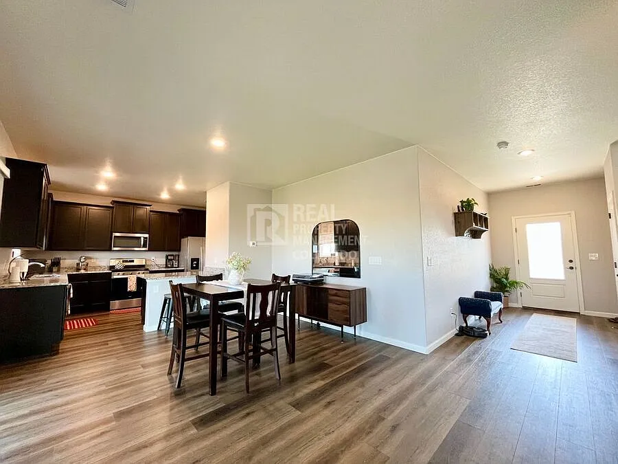 Spacious Commerce City 3-Bedroom, 2.5-Bath with Primary Suite and Walk-In Closet — Photo 4