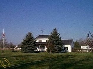 5300 Norton Rd, Howell, MI 48843