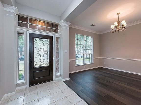 3rd image of 2350 Plantation Bend Dr