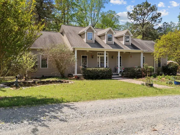 334 Macdougall Drive, West End, NC 27376