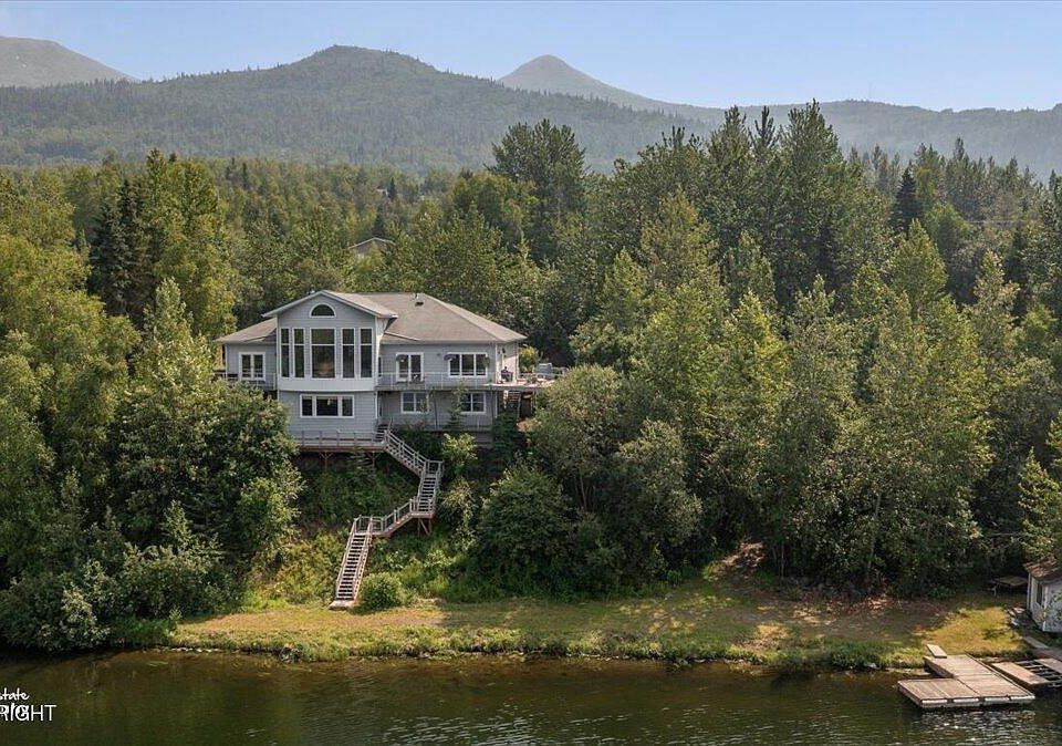 1st image of 14612 Waterfront Ln