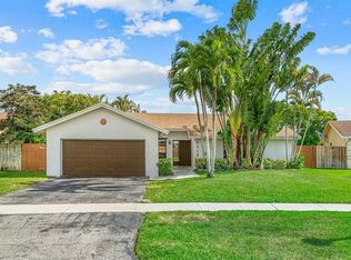 9315 Gettysburg Rd, Boca Raton, FL 33434