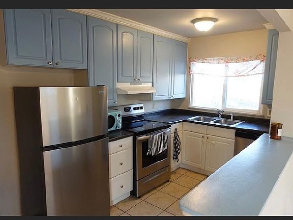 3rd image of 3116 Fairmount Ln