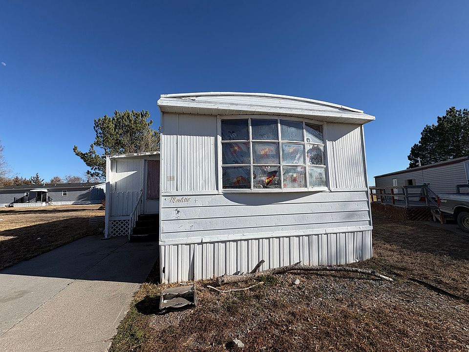 2nd image of 5 Ashwood Grv #5