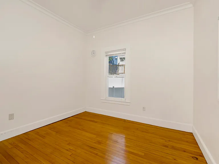 52 Barrett St #1 — Photo 15