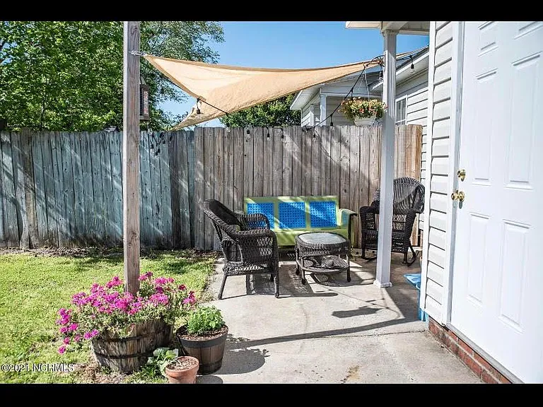 2948 Jessica Dr #A — Photo 11