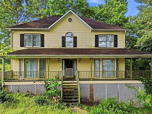 3rd image of 102 Eagle Ridge Dr