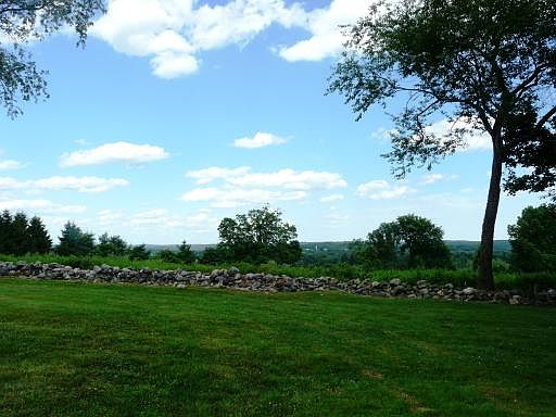 Stonewalls and View