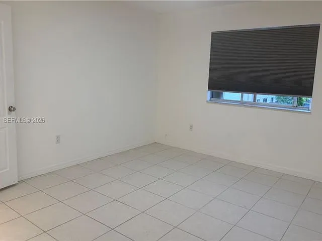 8340 NW 10th St — Photo 8